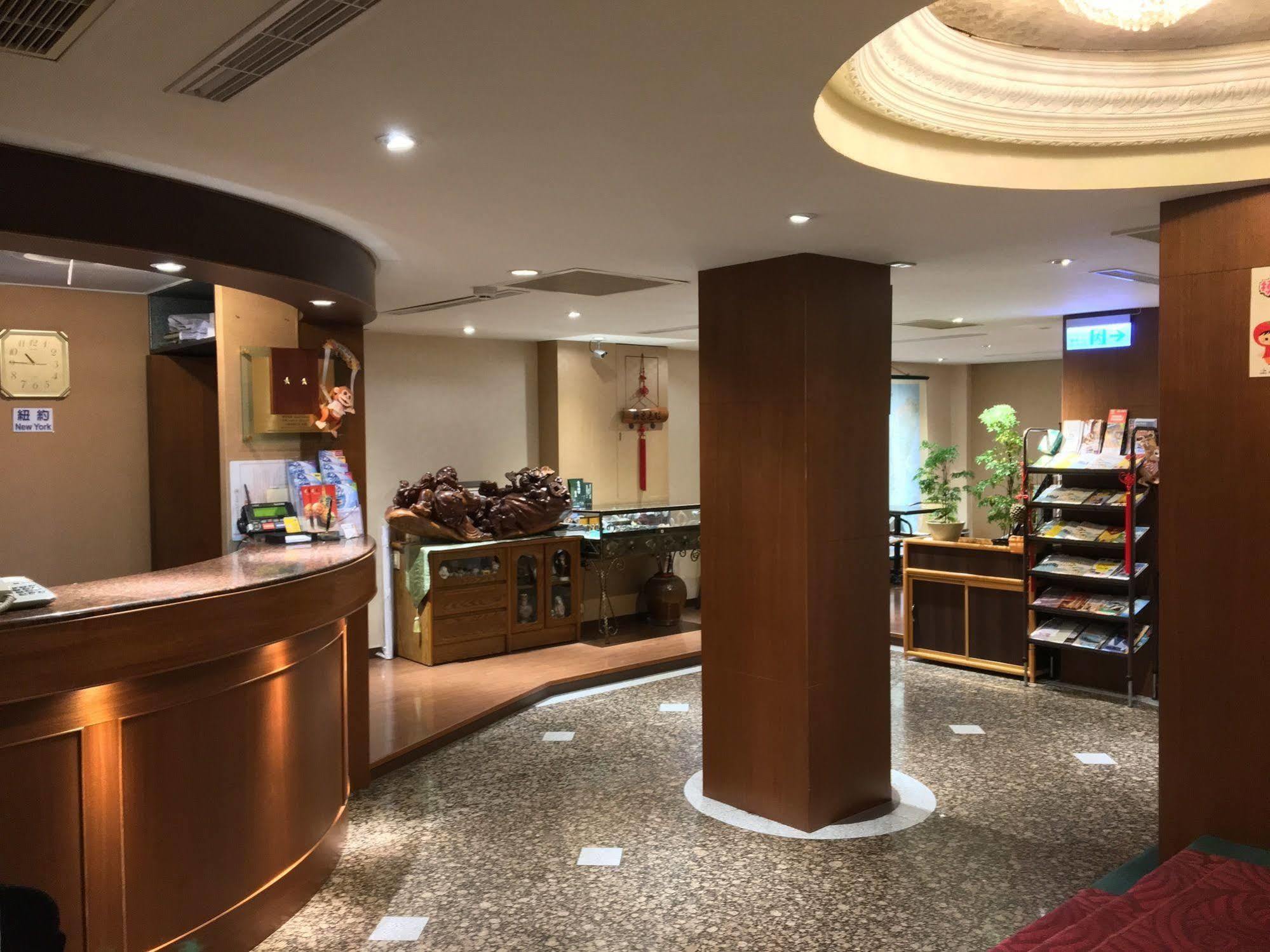 Fu Chang Hotel Тайбэй Экстерьер фото