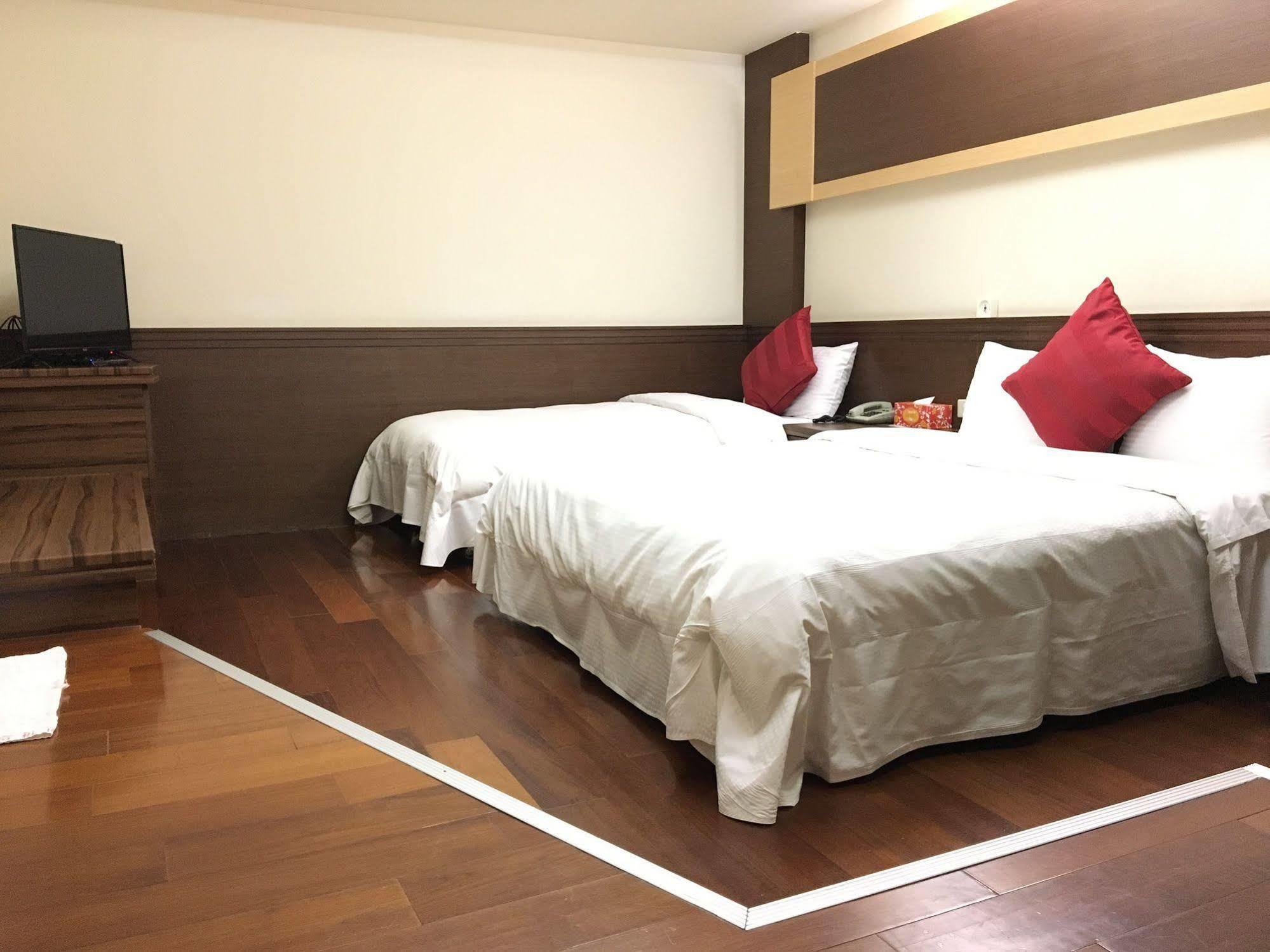Fu Chang Hotel Тайбэй Экстерьер фото