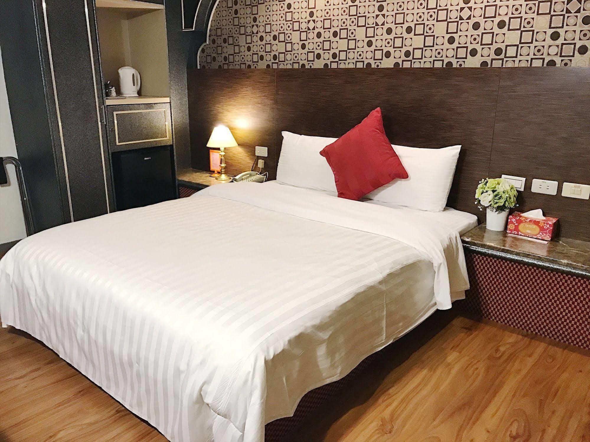 Fu Chang Hotel Тайбэй Экстерьер фото