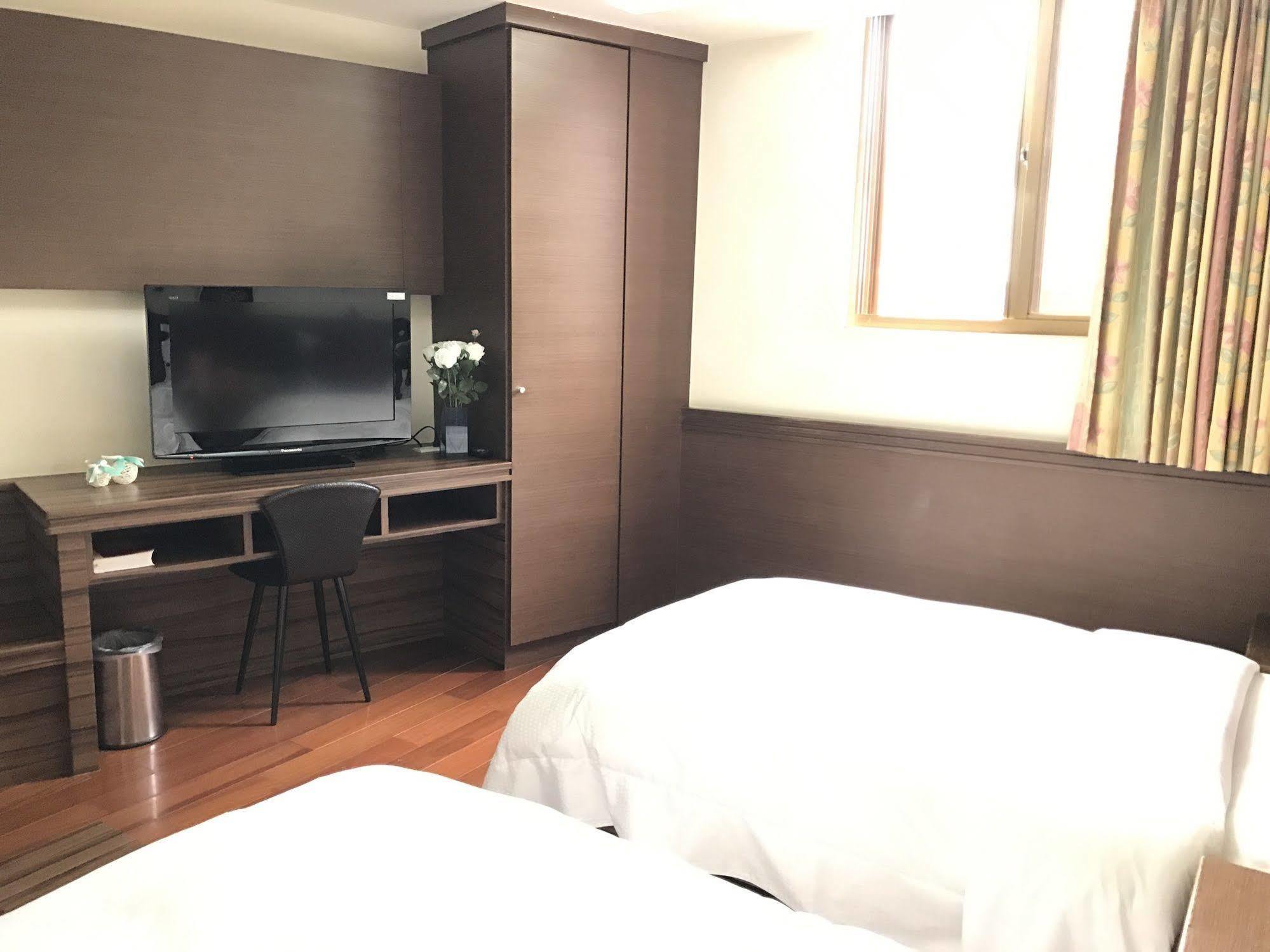 Fu Chang Hotel Тайбэй Экстерьер фото